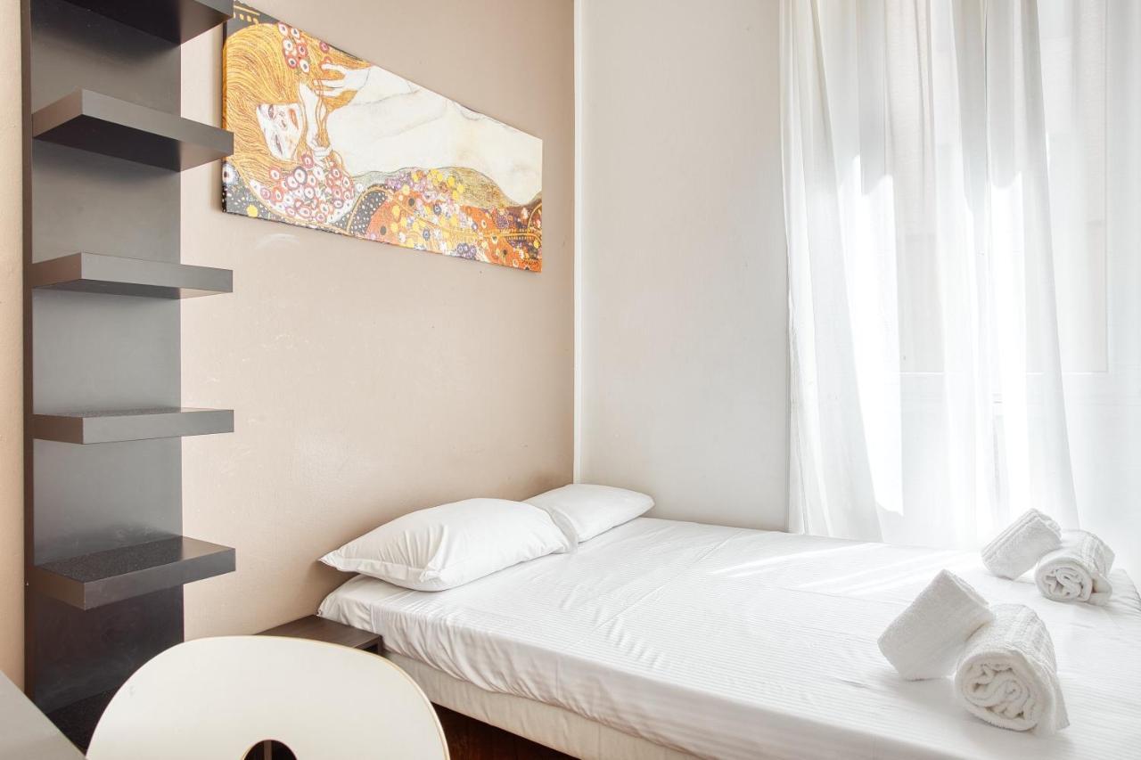 Mauri Galleria Vibrant Apt Near The Duomo - Milan — Photos 2